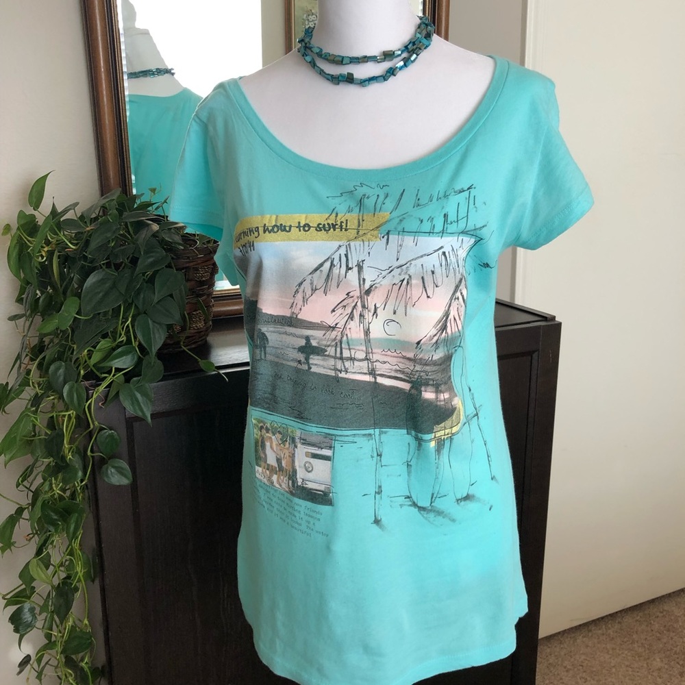 🌺 3/$23 Surf Fun Aeropostale T-Shirt